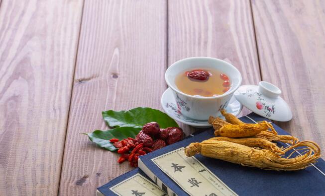 茵胆平肝胶囊会拉肚子吗-吃茵胆平肝胶囊拉肚子网 | 吃了茵胆平肝胶囊后大便多,吃茵胆平肝胶囊拉肚子正常吗